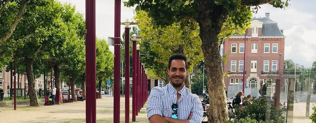 Ghost walking tour in Amsterdam with a guide