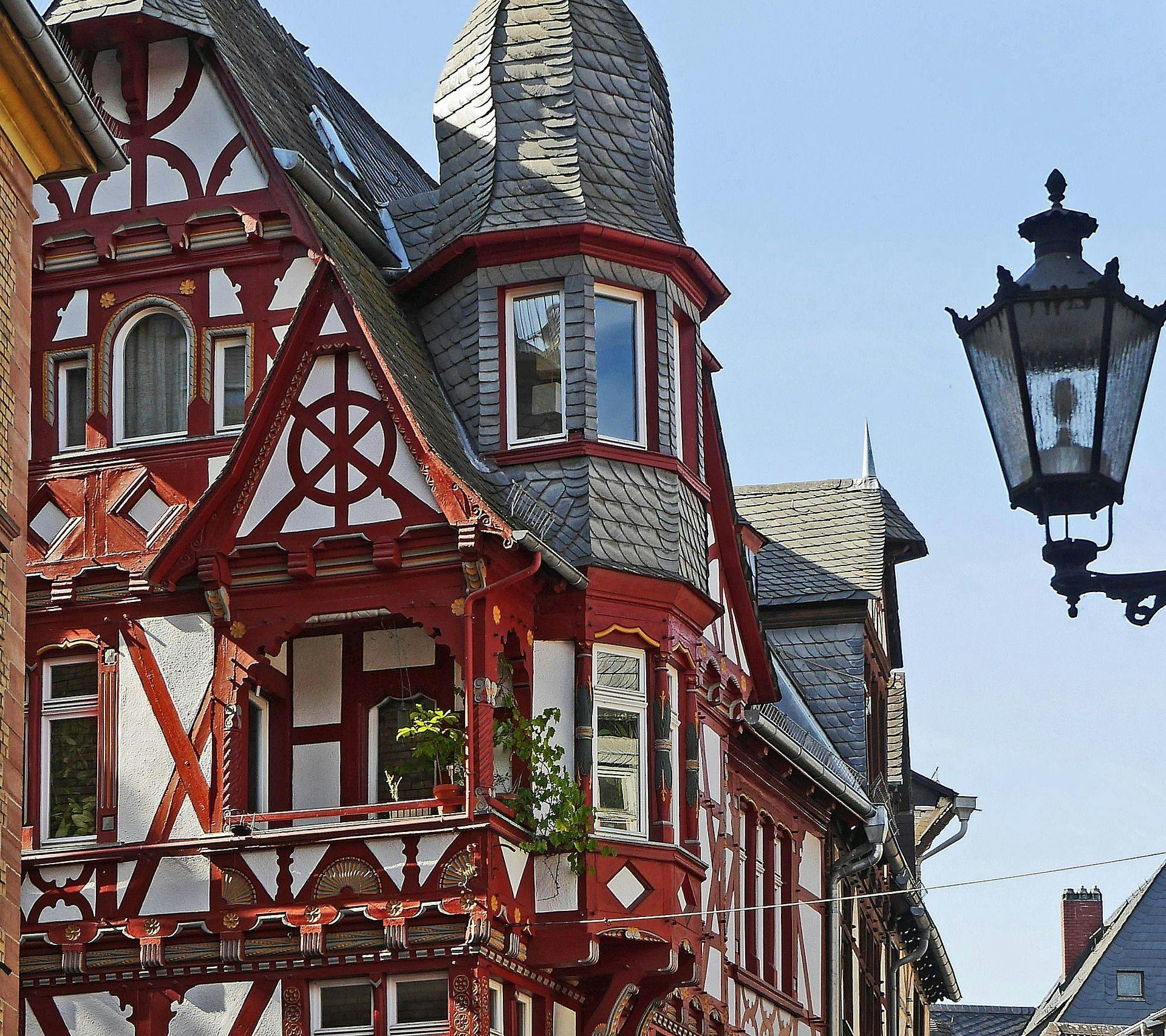 Private and guided walking tour in Marburg Musement