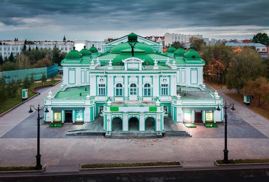 O melhor de Omsk destaca o passeio a pé