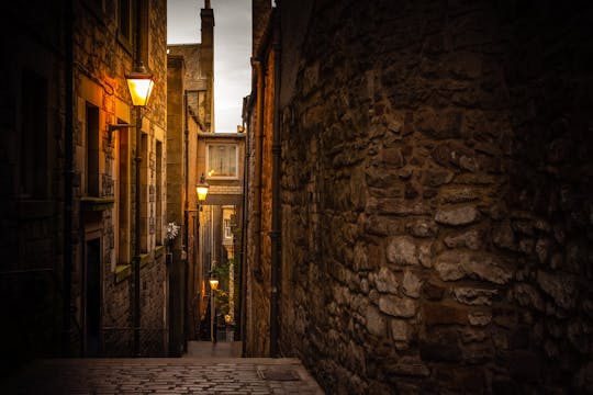 I fantasmi di Edimburgo e il sanguinoso gioco di esplorazione del passato