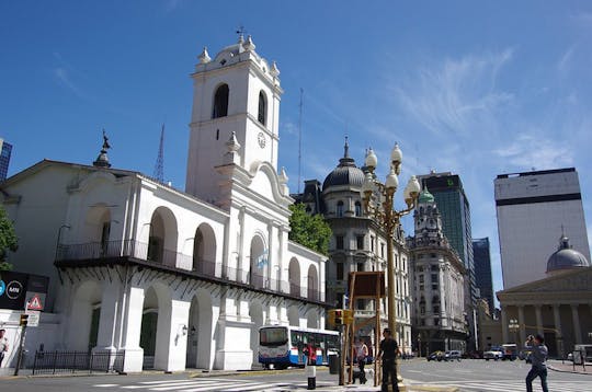 Private Stadtrundfahrt durch Buenos Aires mit Mittagessen in Puerto Madero