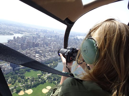 Privé NYC-helikoptervlucht met open deur voor koppels vanuit Westchester
