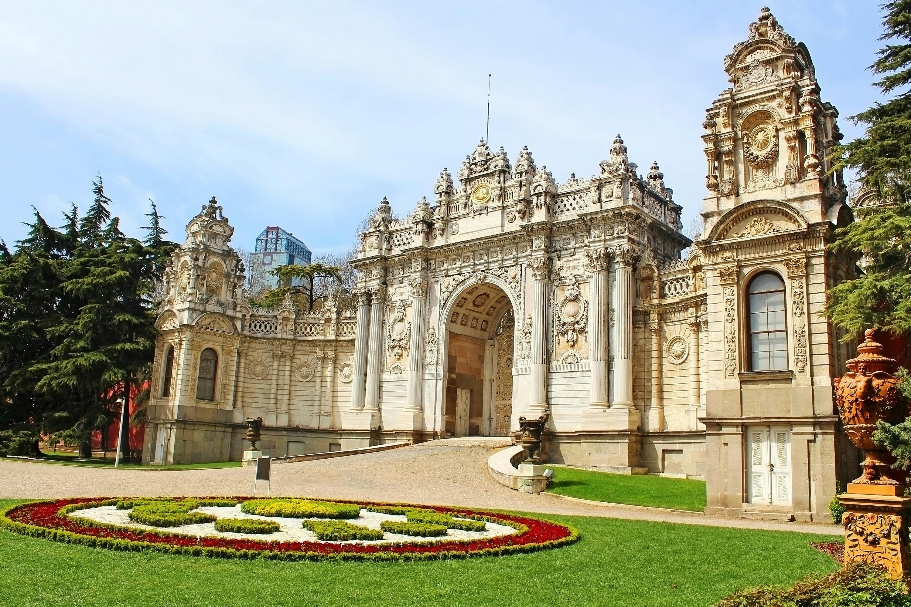 Dolmabahce Palace plus Harem skip the line ticket and audio guide Musement
