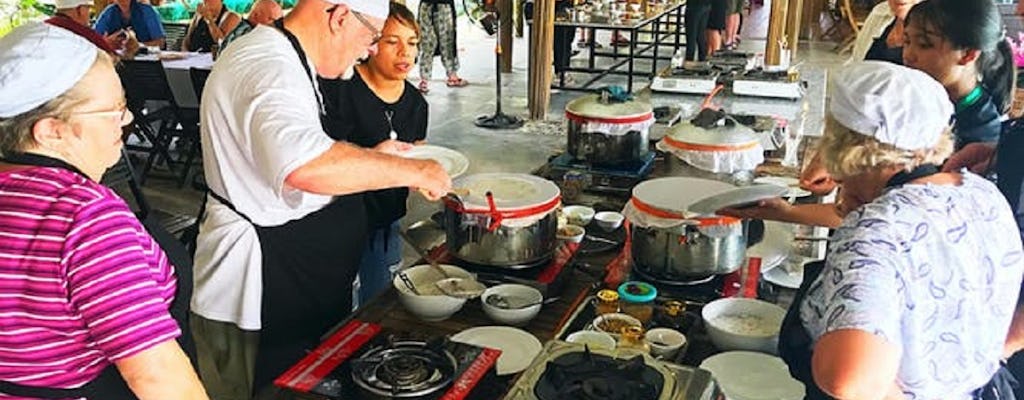 Paseo en barco por Hoi An y experiencia de clase de cocina local