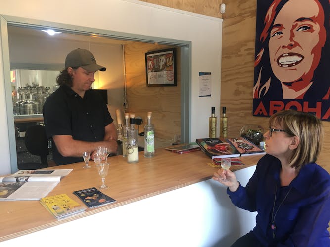 Kapiti foodie delights private tour with lunch