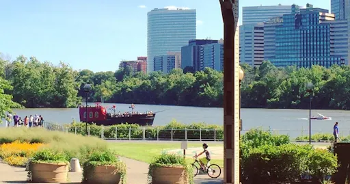 fareharbor-dcdesigntours|60424-106233