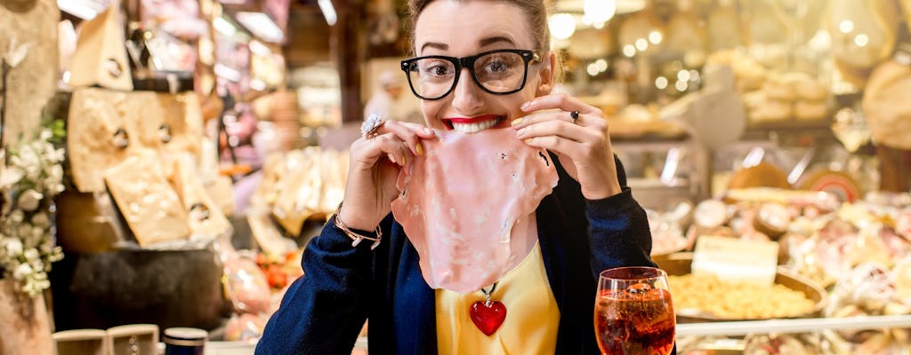 Passeio a pé em Bolonha com degustação de comida