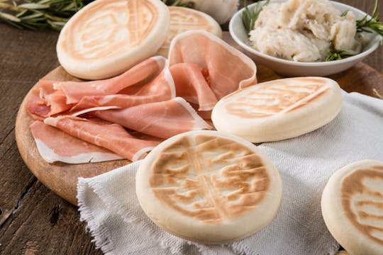 Passeio gastronômico particular por Modena com almoço