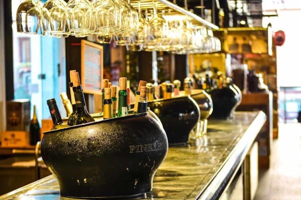 Private walking tour of Madrid's historic bars and restaurants
