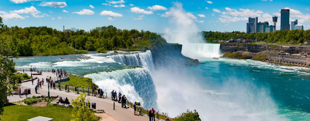 Passeio a pé para grupos pequenos nas Cataratas do Niágara