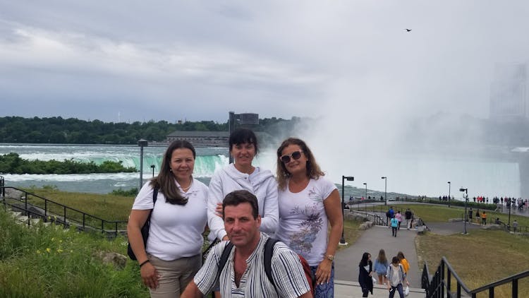 Private day trip to Niagara Falls from New York City
