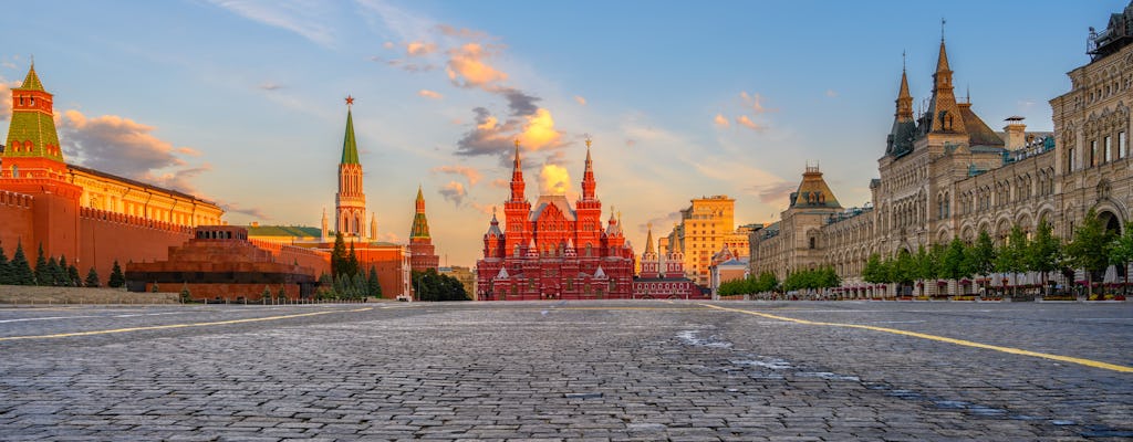 Private cultural walking tour in Moscow