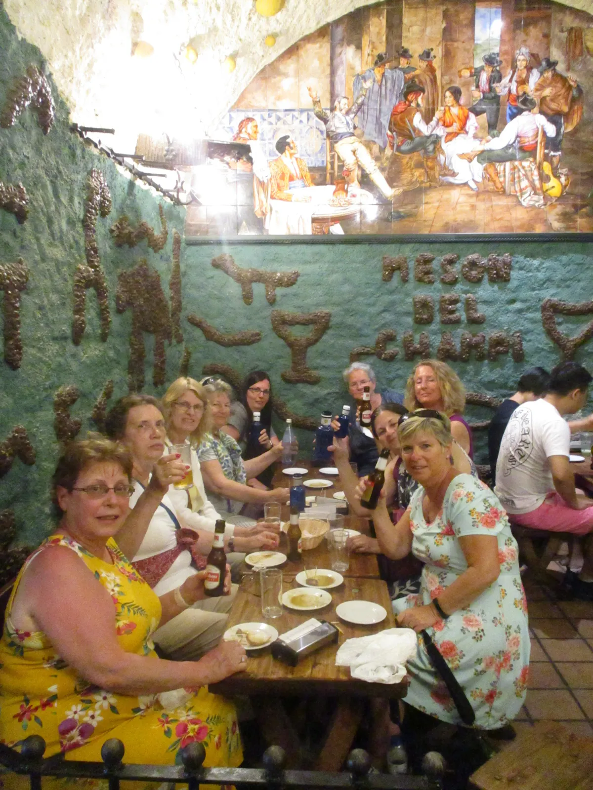 fareharbor-enjoytapasmadrid|326554-627611