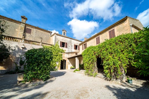 Els Calderers Country Estate Visit