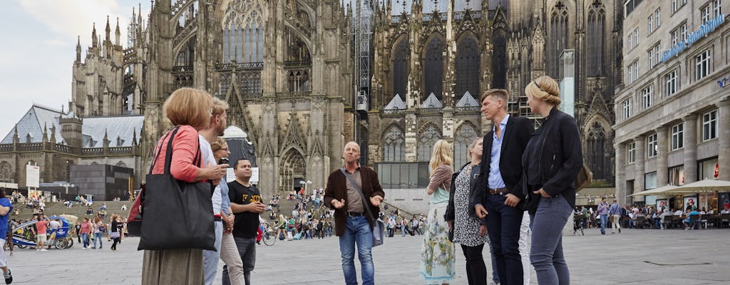 Zabawna wycieczka z przewodnikiem po starym mieście w Kolonii