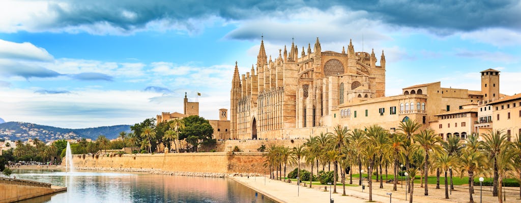 Escape Tour self-guided, interactive city challenge Palma de Mallorca