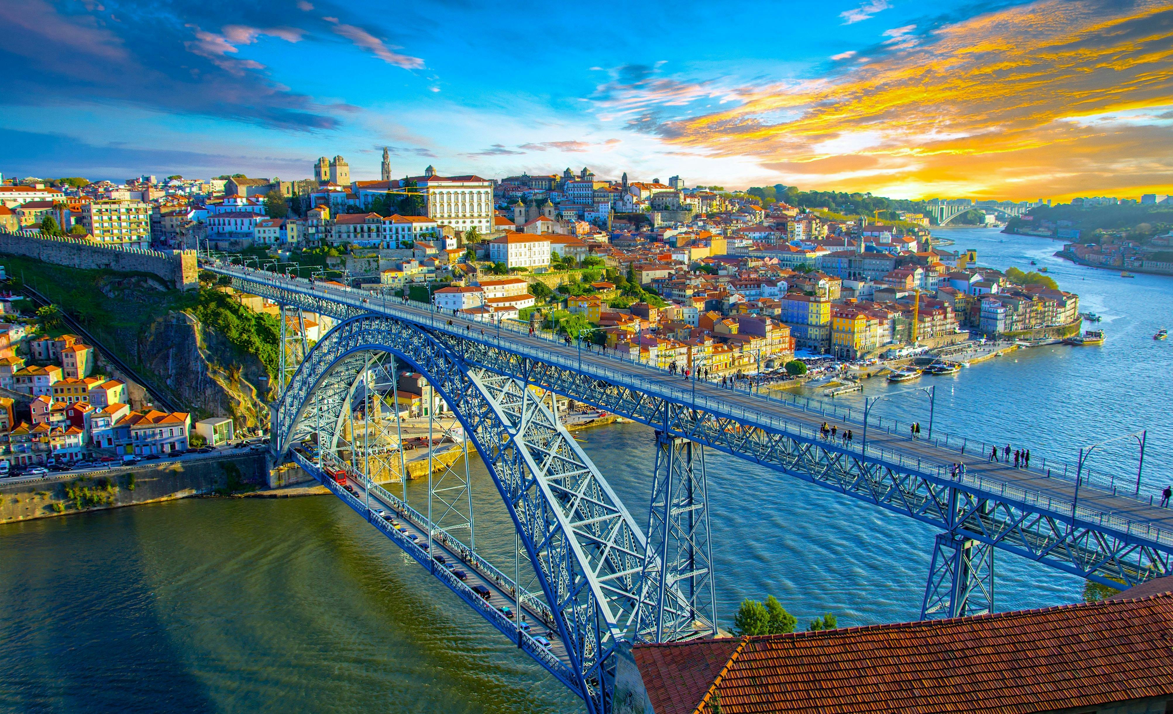 Escape Tour Selbstgeführte, interaktive Stadtherausforderung in Porto