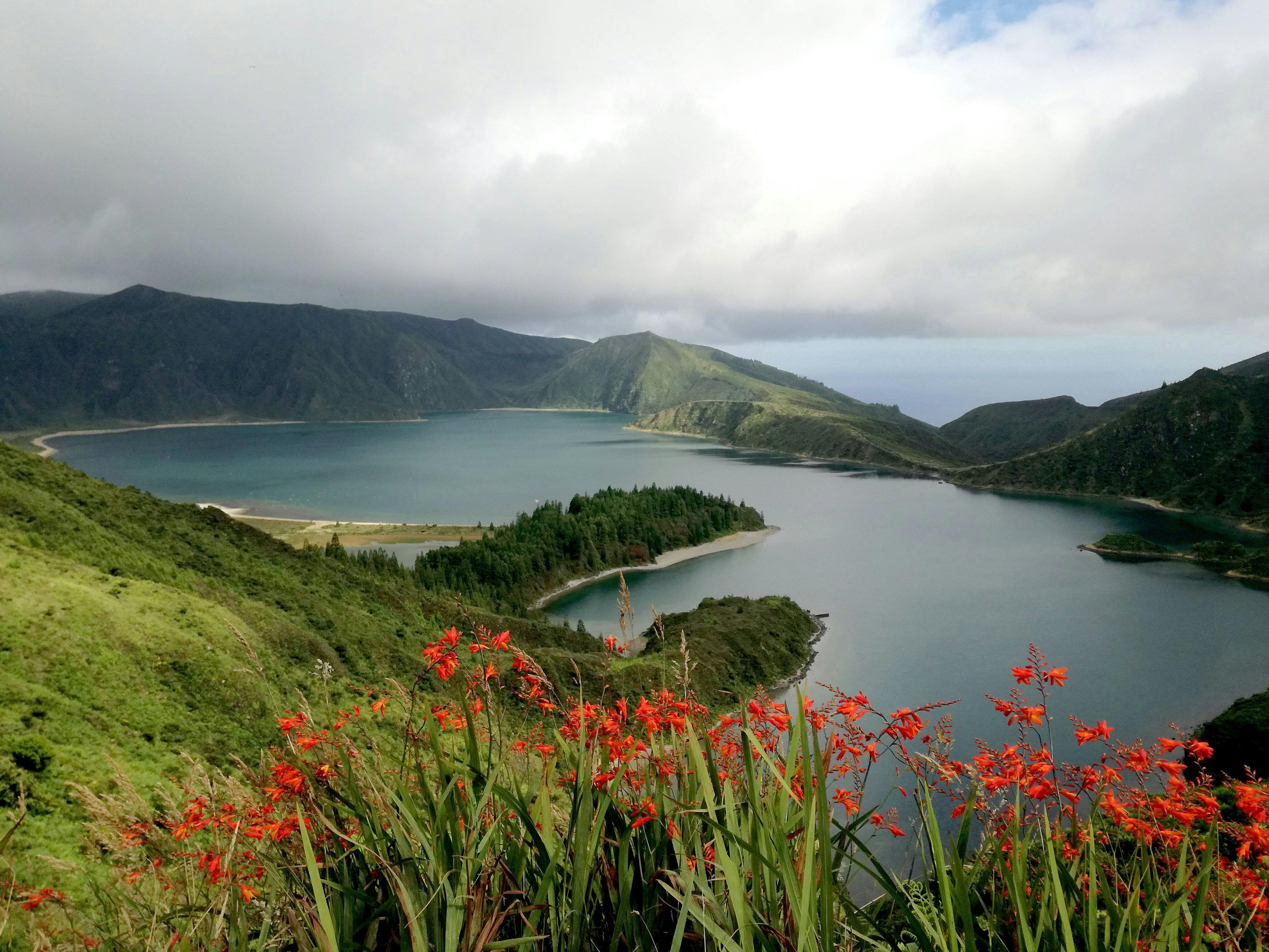 Półdniowa wycieczka samochodem terenowym Lagoa do Fogo