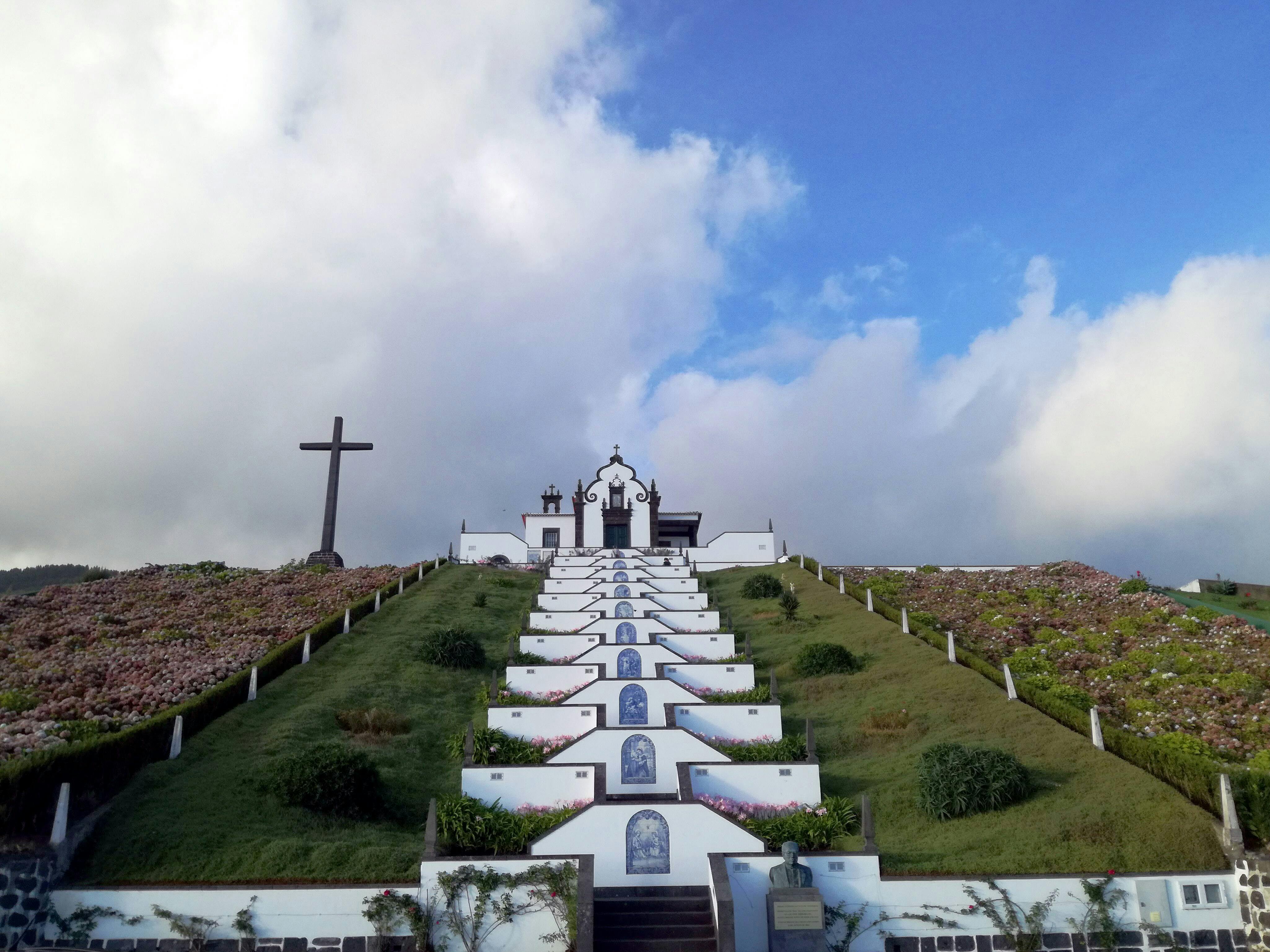 Central São Miguel 4x4 Safari with Lagoa Fogo