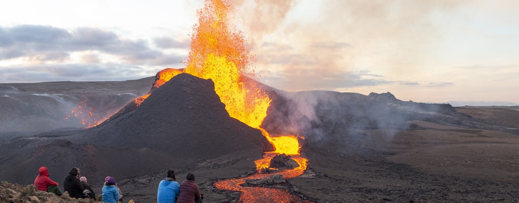 Wycieczka w małej grupie w Reykjaviku do miejsca erupcji Geldingadalir