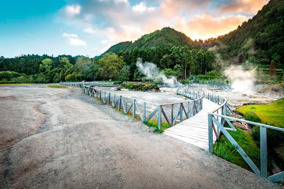 Lagoa de Furnas to Caldeiras Mountain Bike Tour
