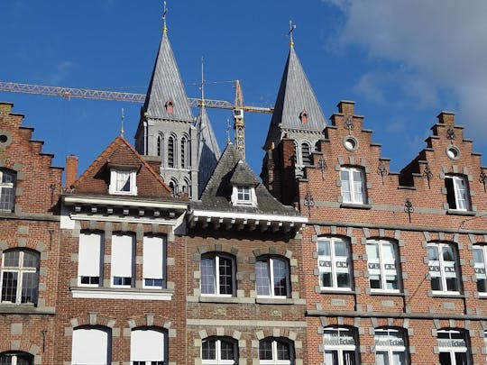Passeio romântico em Tournai
