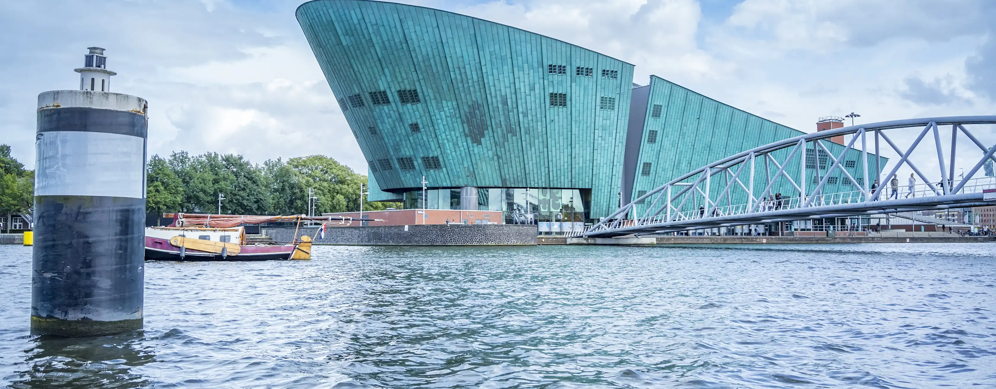 NEMO Science Museum tickets en tours