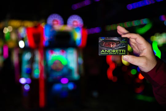 Andretti Indoor-Gokart-Erlebnis und 1 Stunde Spielkarte