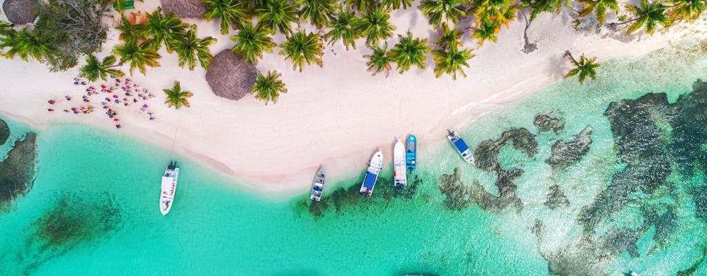 Croisière en voilier au lagon Bleu de Saona avec club de plage