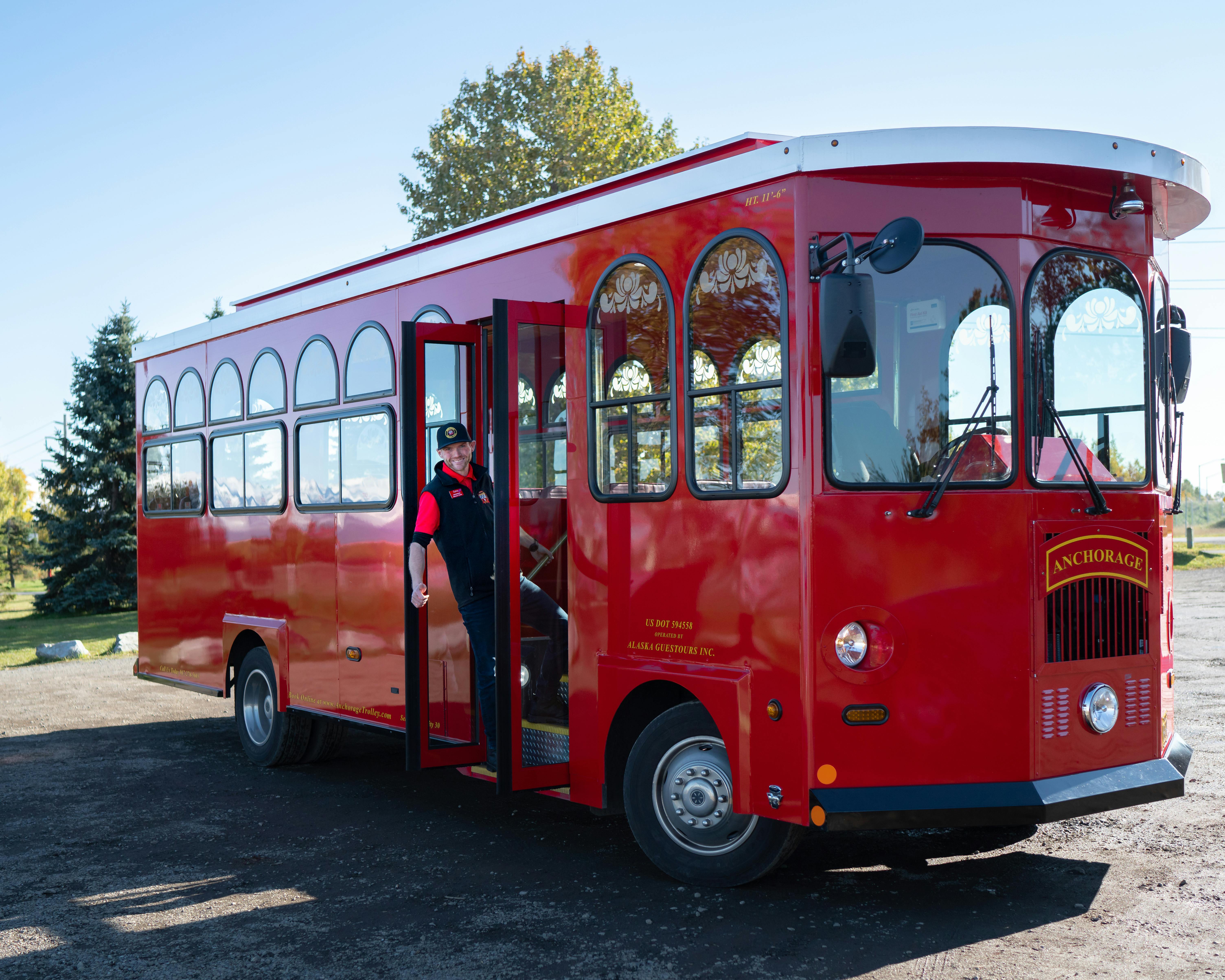 Deluxe city trolley tour in Anchorage Musement
