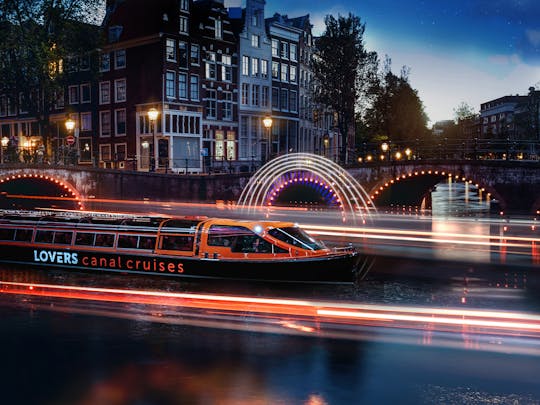 Crucero por el Festival de la Luz de Ámsterdam desde la estación central