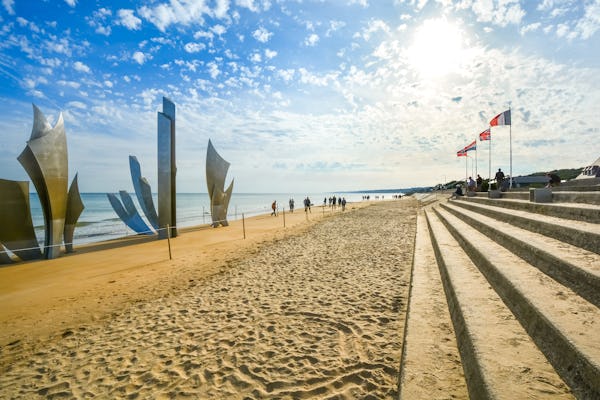 Guided tour of Caen Memorial and D-Day Beaches from Paris