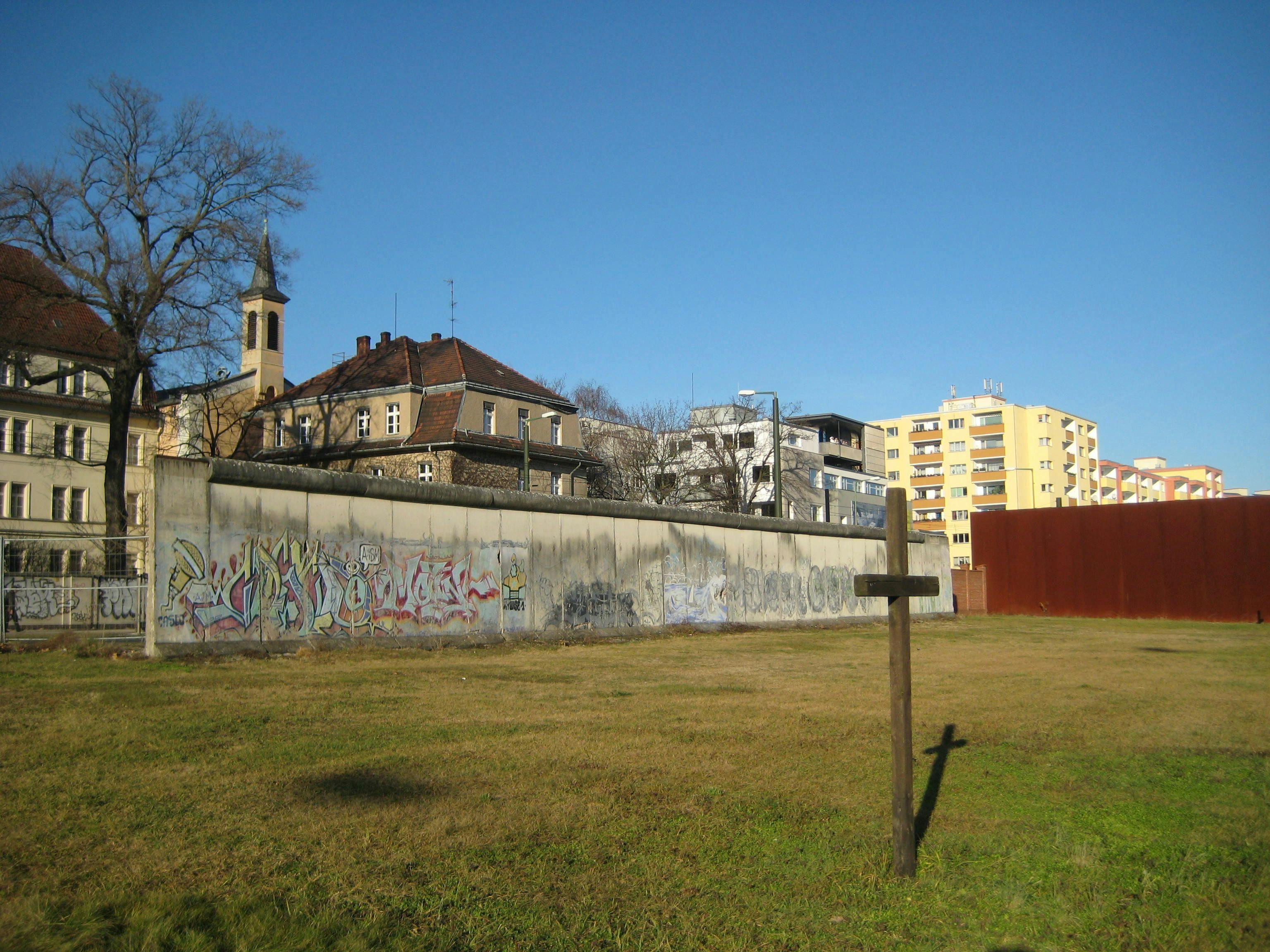 Sekrety muru berlińskiego — wycieczka piesza z przewodnikiem audio