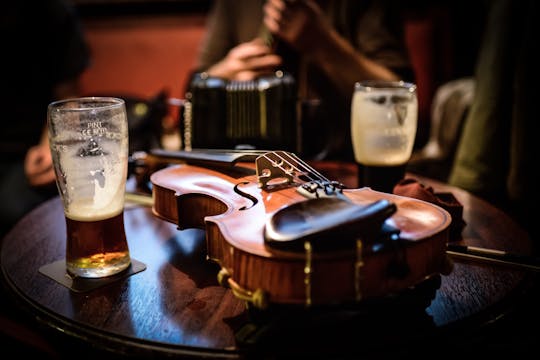 Tour privado de música irlandesa en Dublín