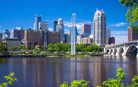 Minneapolis River Walk: A Self-Guided Audio Tour