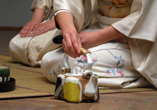 Cerimônia do chá com um mestre da escola Urasenke em Kyoto