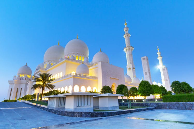 Full-day Abu Dhabi city tour from Dubai