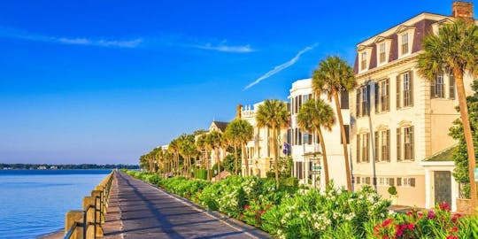 Guided walking tour through the Walled City of Charleston