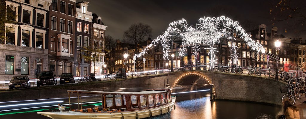Crucero por el canal Amsterdam Light Festival con bebidas incluidas