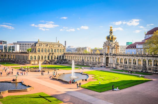 Guided tour “Love stories of Dresden”