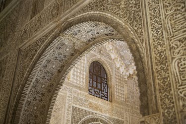 Nachtelijk bezoek aan het Alhambra in groepen van maximaal 10 personen