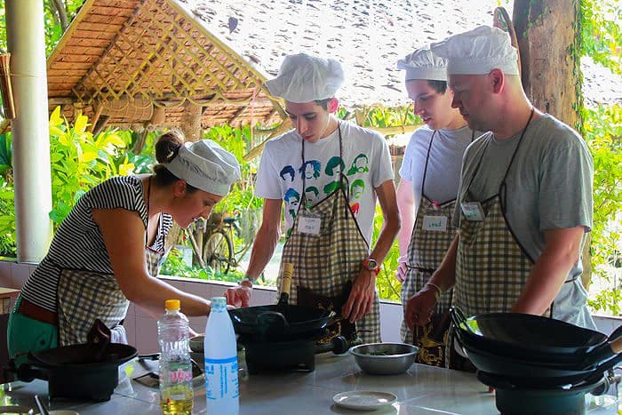 Cooking Class by Baan Hongnual Cookery School