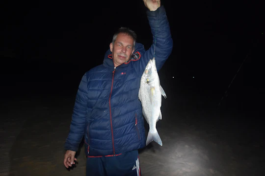 Surf Casting Fishing in Sal
