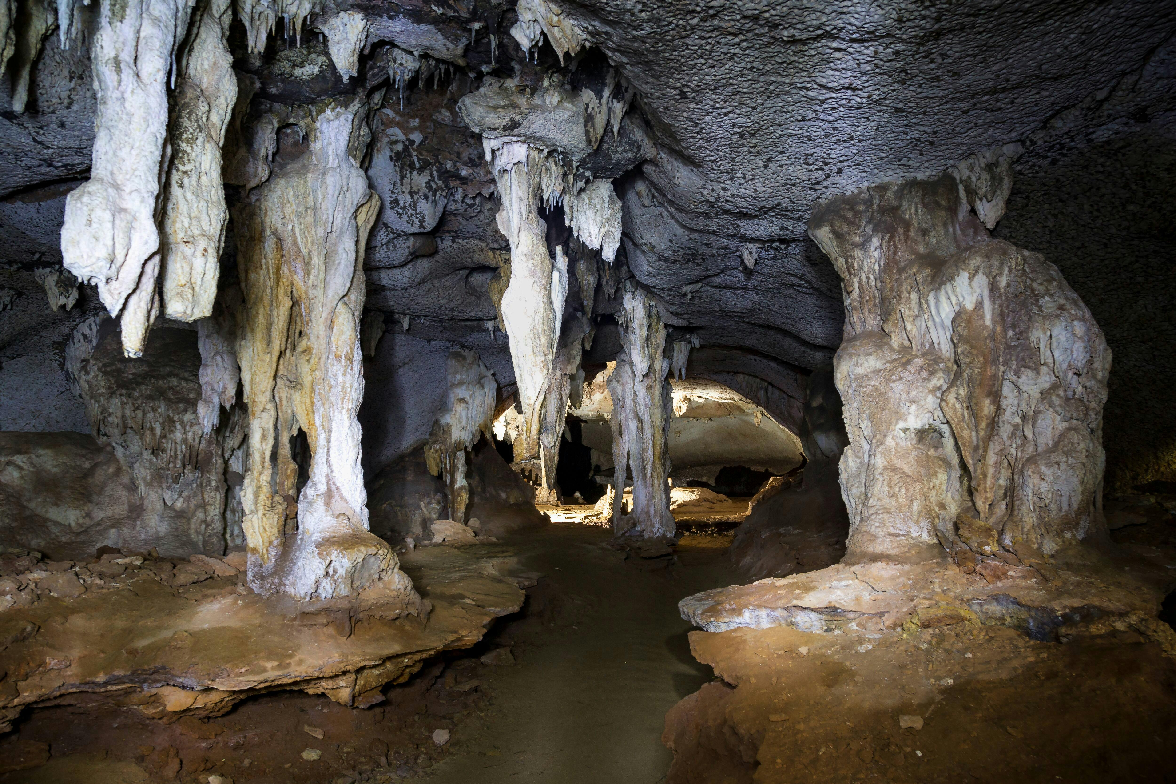 Speedboat and Canoe Tour of Phang Nga Bay