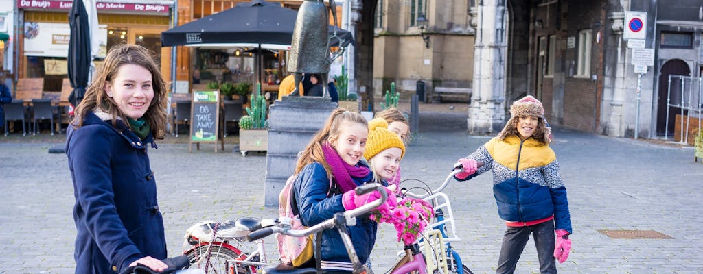 Nijmegen z przewodnikiem po quizie rodzinnym na rowerze z lunchem