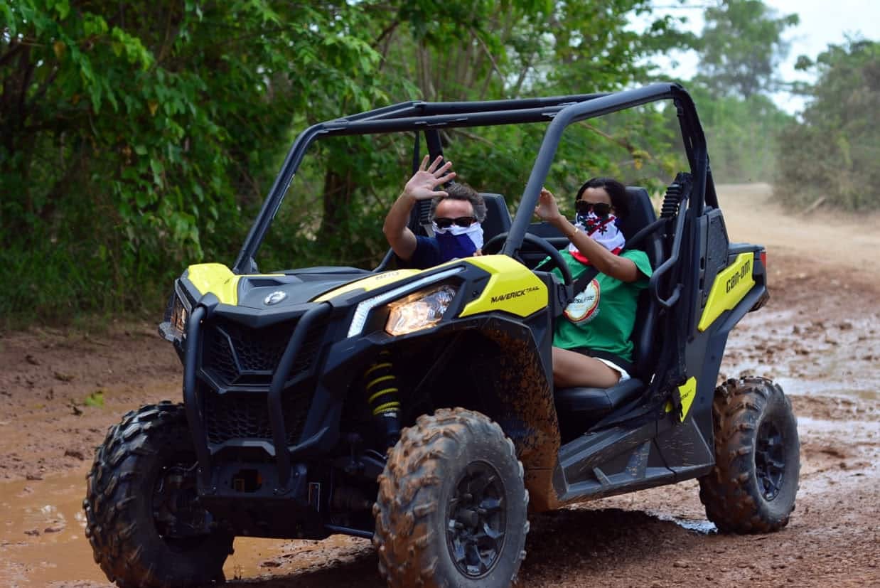 Lille grupperundtur i Punta Cana med formiddags off-road tur i buggy