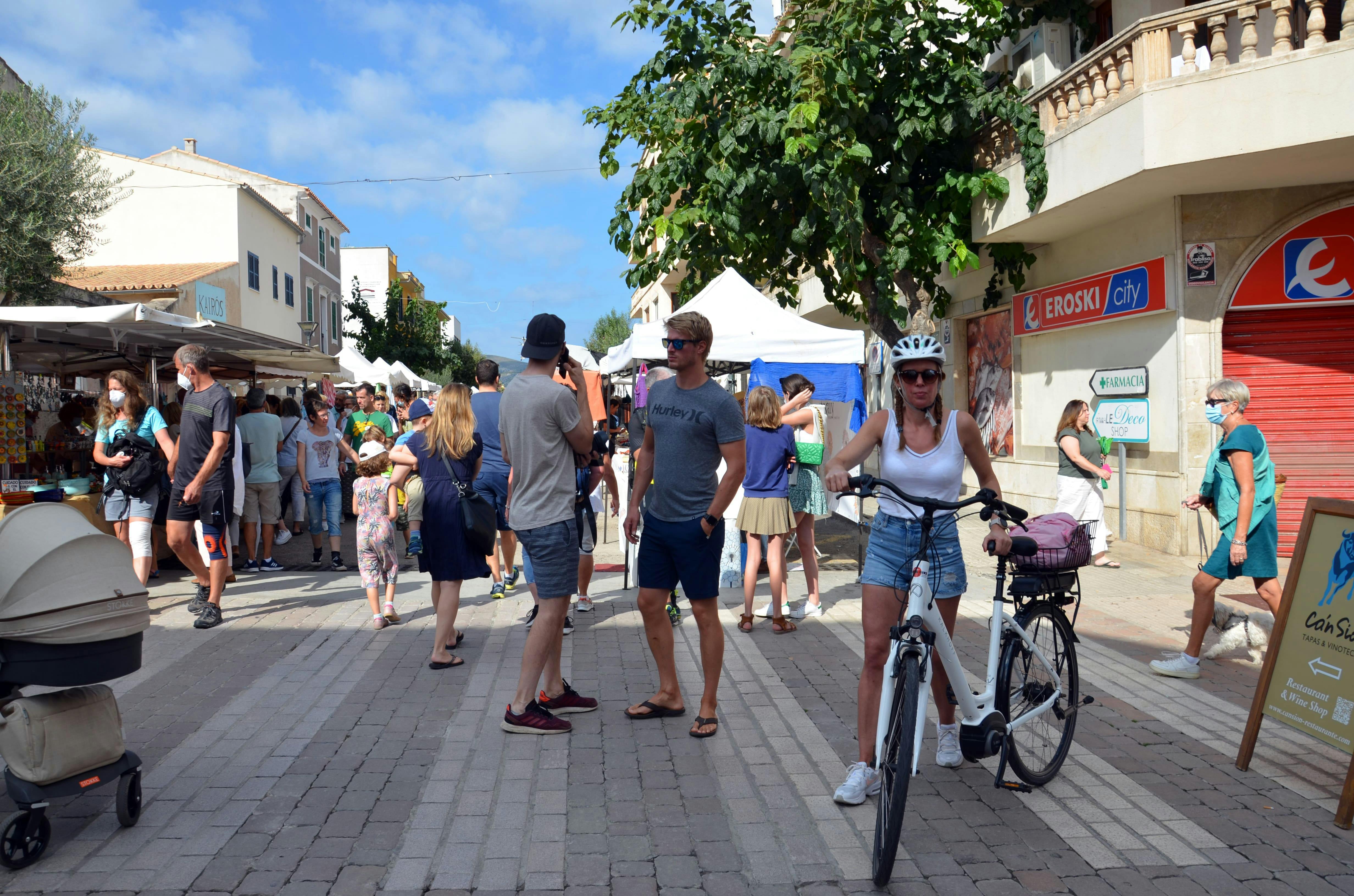 Arta Market Bike Tour on the Via Verde