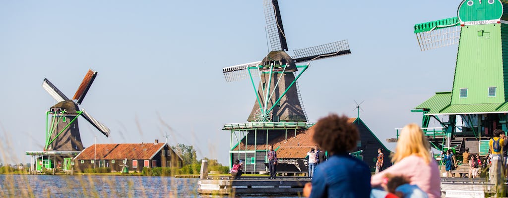 Volendam, Marken and Windmills Tour with return transfers from Amsterdam