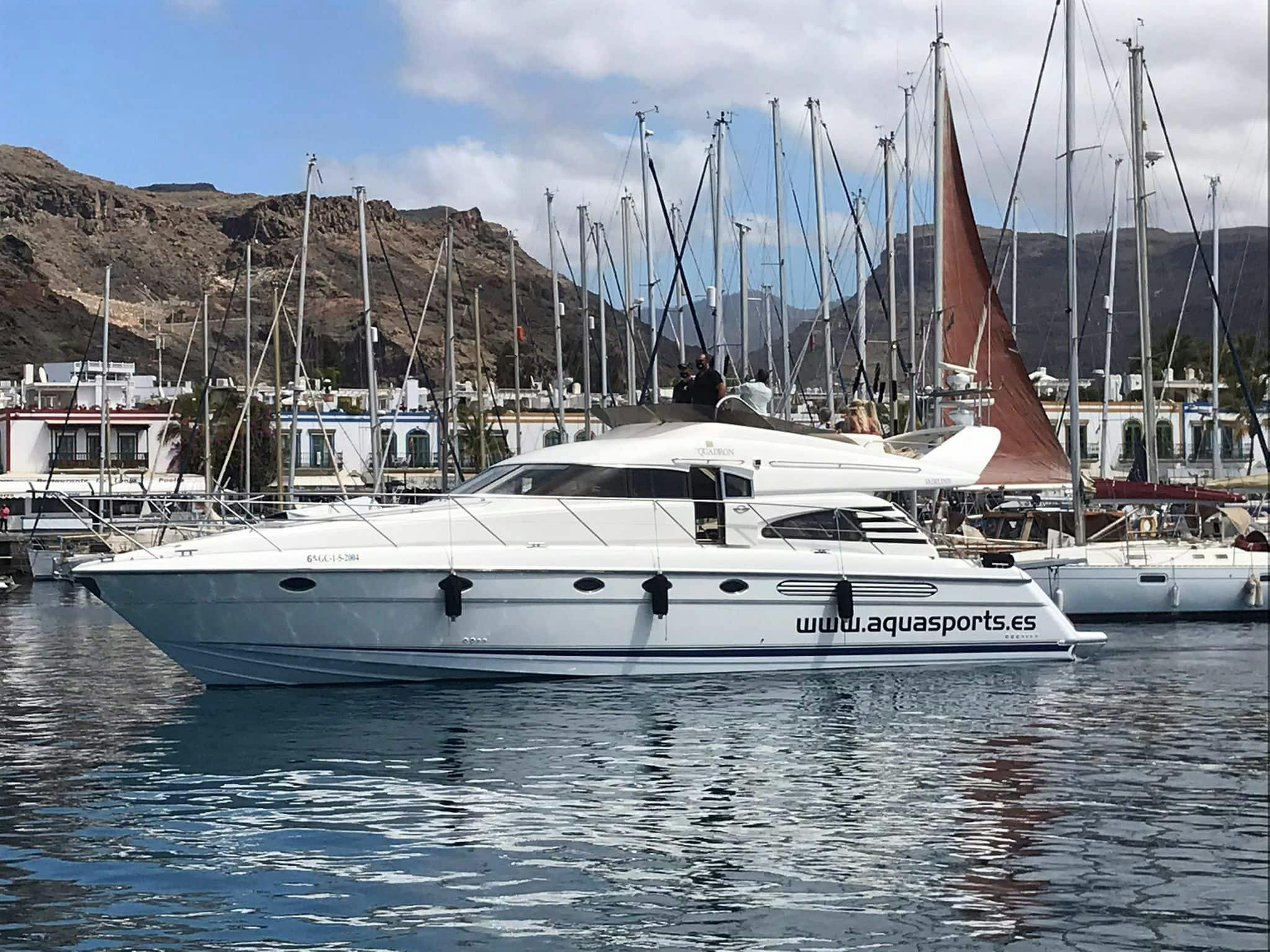 Magic Island Yacht Cruise Private Charter