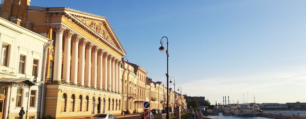 Visite audio-guidée à pied de Saint-Pétersbourg: de l'Amirauté à la Nouvelle-Hollande